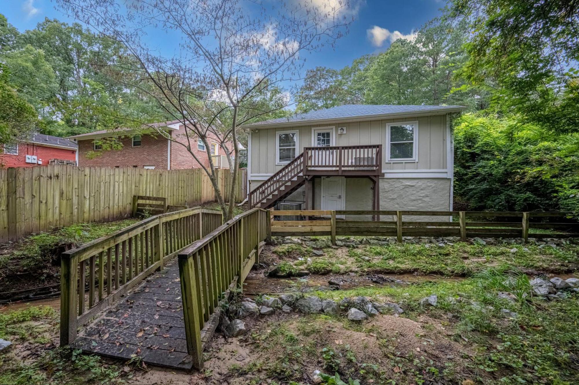 Charming 2Br Bungalow 4 Minutes To Duke University Durham Esterno foto