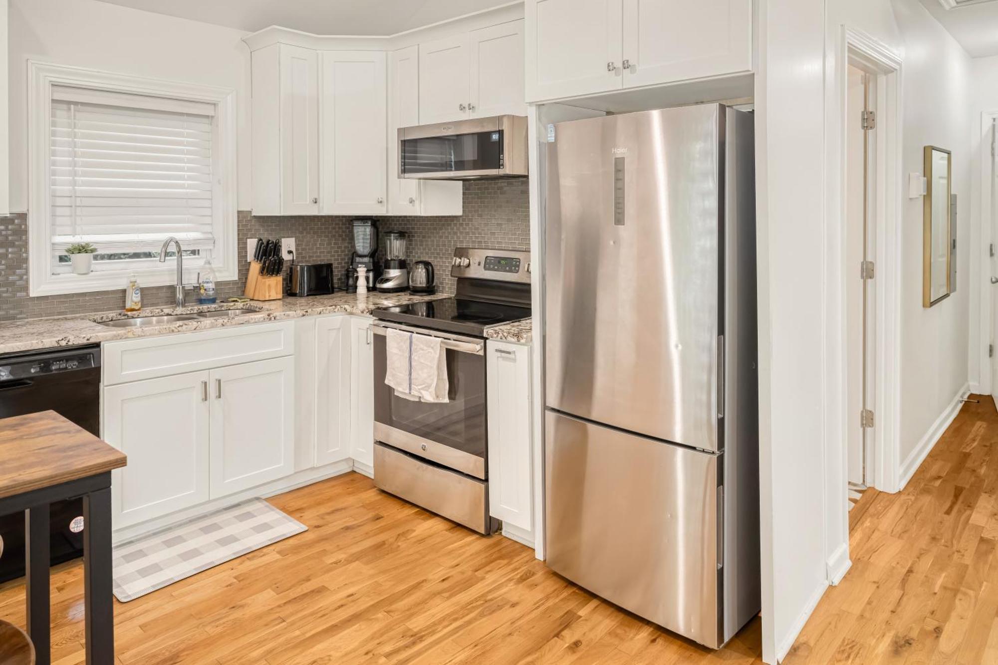 Charming 2Br Bungalow 4 Minutes To Duke University Durham Esterno foto