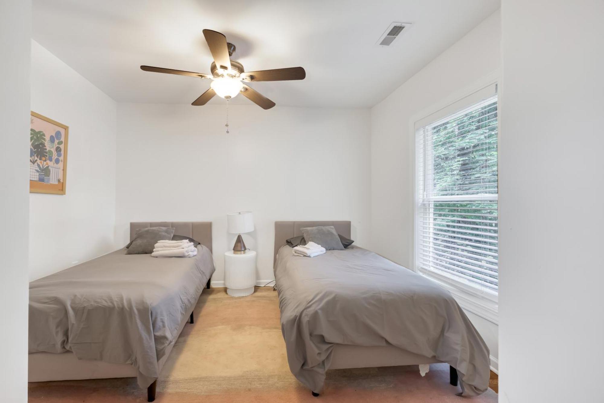 Charming 2Br Bungalow 4 Minutes To Duke University Durham Esterno foto